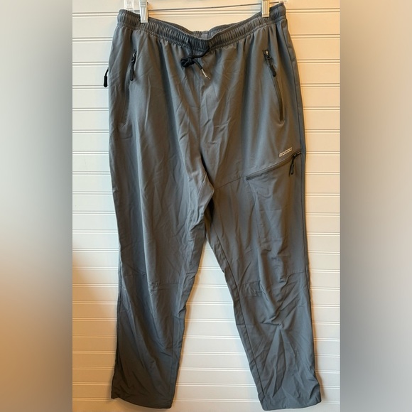 Men’s Mocoly gray hiking pants. Size Large - Picture 1 of 7